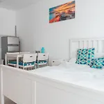Bright Nord Апартаменты